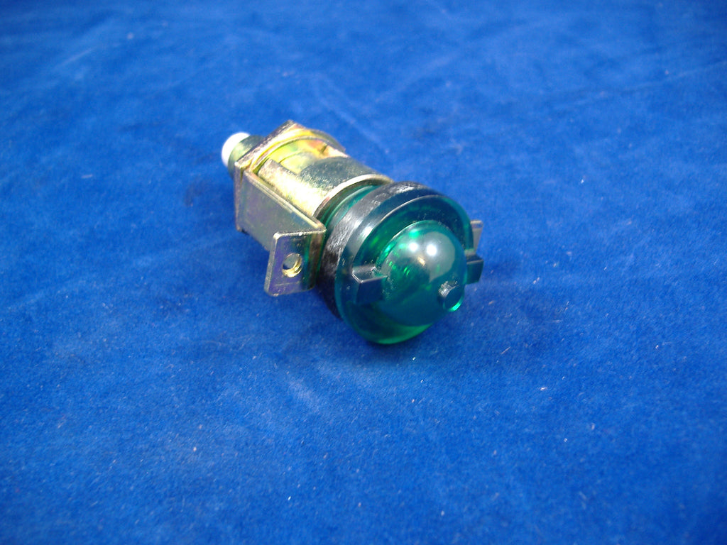 military indicator light, green military indicator light, dash indicator light m35a2, m813 dash indicator light, m939 dash indicator light #8376500. NSN 6210006999458
