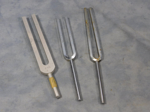 LOT OF 3 TUNING FORKS WELCH A440, SCISOCO A426.7, & B.F. KITCHEN C256