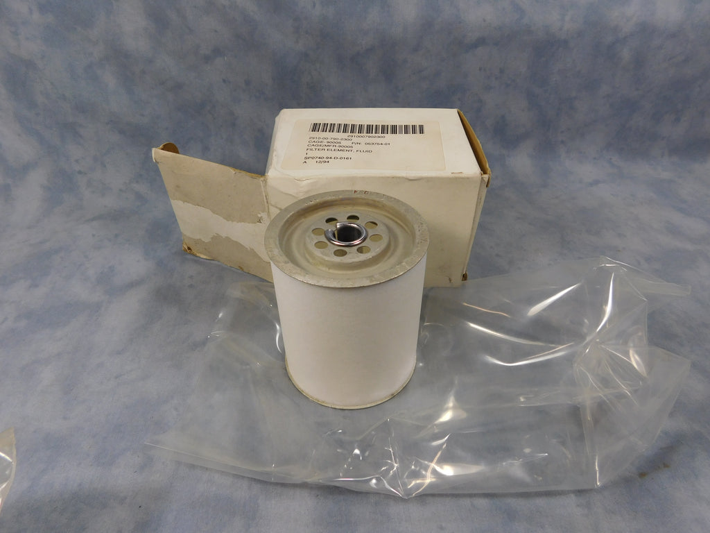 BARGAIN BIN - NEW OLD STOCK PRIMARY FUEL FILTER FOR M35A2 - M3962, 8729068