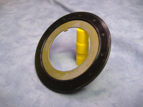 2.5 TON OUTER HUB SEAL M35A2 - 7061238