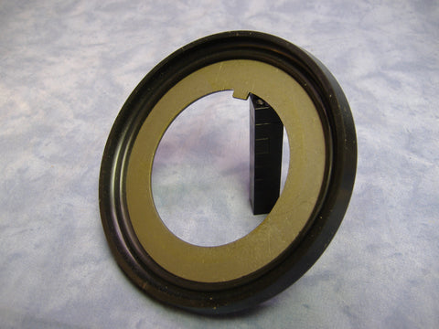 5 TON OUTER HUB SEAL M54, M809, M939 7413447