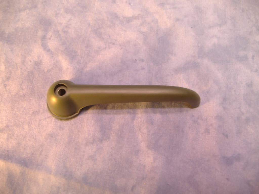MILITARY TRUCK DOOR HANDLE, M35A2 DOOR HANDLE, M54A2 DOOR HANDLE, M939 DOOR HANDLE, M813 DOOR HANDLE # 7975609, NSN 2540007975609