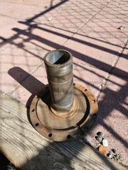 2.5 TON SPINDLE BORED AND BUSHED FOR VIOLATOR 2" AXLE SHAFTS