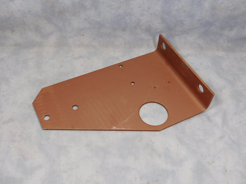 TAIL LIGHT MOUNTING BRACKET FOR 2.5 TON - 11609554