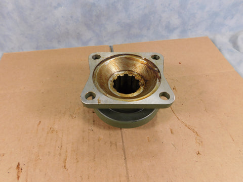 PINION & TRANSFER CASE FLANGE YOKE FOR 2.5 TON - 7521276