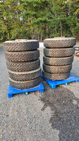 10 GOODYEAR G124 9.00-20 RADIAL TIRES ON 2.5 TON WHEELS