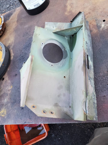 RIGHT SIDE HEADLIGHT MOUNT - 11609233-2