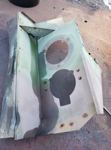 LEFT SIDE HEADLIGHT MOUNT - 11609233-1