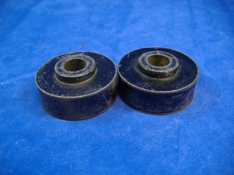 REAR CAB SUPPORT MOUNT BUSHING SET, M35A2, M35A3, M54A2, M809, M939 - 7521436