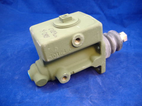MASTER CYLINDER FOR M35A1 - M35A2 7539267