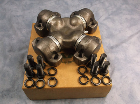 UNIVERSAL JOINT FOR M54A2 AND M809 - 114-7205