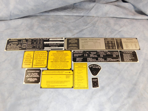 M35A2 BASIC INTERIOR DATA PLATE SET