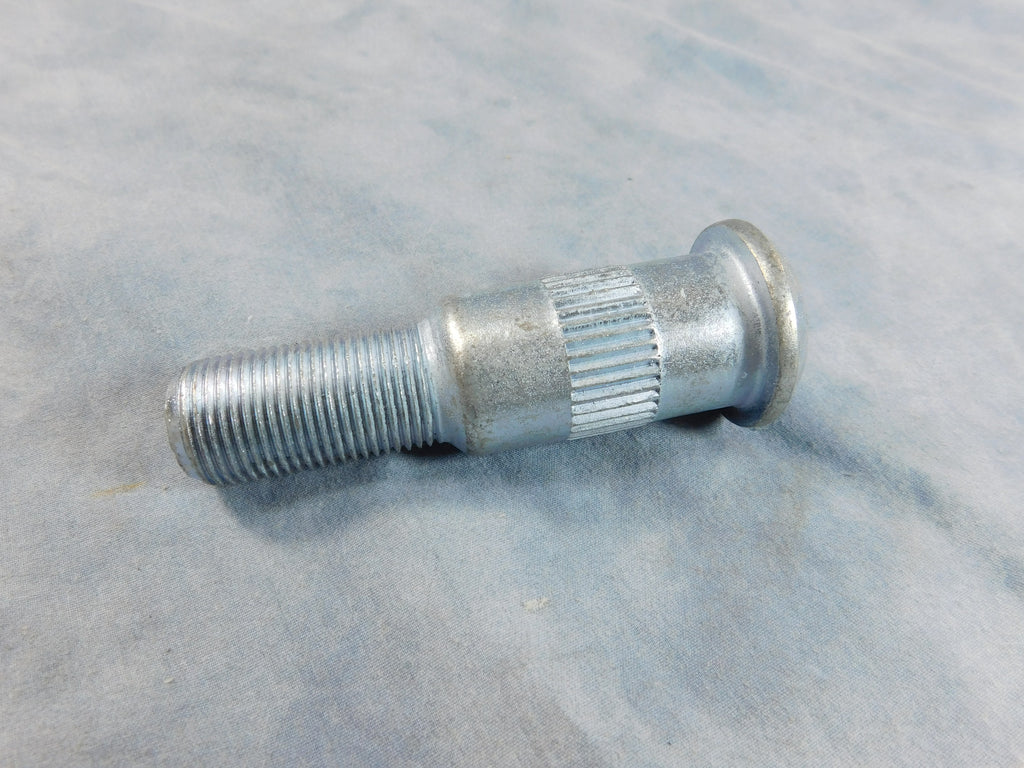 LEFT HAND REAR WHEEL STUD FOR M939 AND M939A1.  THIS STUD FITS THE REAR WHEEL LOCATIONS ONLY, AND IS NOT FOR USE ON M939A2 MODELS  PART # 20X-1337-Z NSN 5306-01-132-8273, 5306011328273, 20X-1337X, 20X-1337-C, 20X-1337