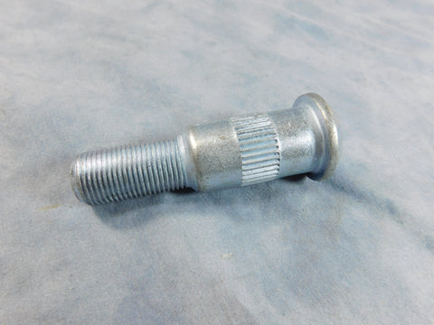 M939 & M939A1 RIGHT HAND REAR WHEEL STUD -  20X-1336-Z