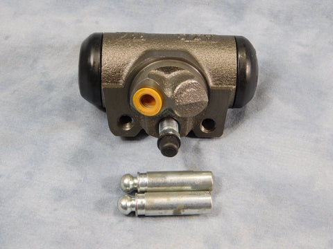 M715 RIGHT WHEEL CYLINDER -11640755-2