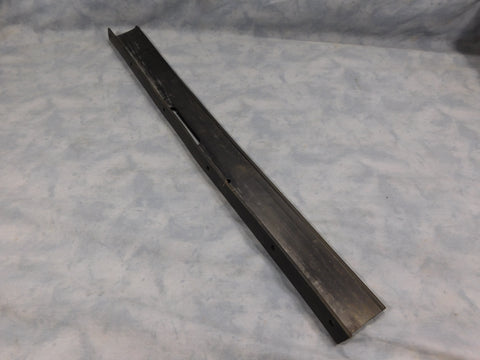 RIGHT SIDE RADIATOR SHROUD SHIELD, NARROW - 7521983