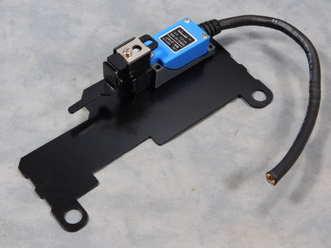 REVERSE LIGHT SWITCH AND BRACKET FOR M35A2 - RLS12