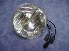 **FACTORY BLEMISH - CROOKED LENS**  24 VOLT MILITARY HEADLIGHT 8741491