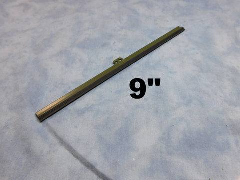 9" WIPER BLADE FOR MILITARY JEEP M38A1 MODELS - 500813 / MS53048-9