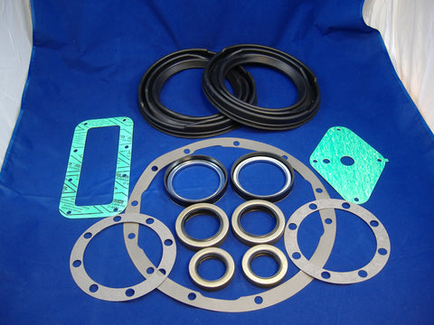 COMPLETE FRONT AXLE GASKET AND SEAL KIT w/ NON ZIPPER SUPER BOOTS FOR M35A2