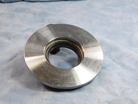 AXLE SEAL AND RETAINER FOR 2.5 TON - 8738032